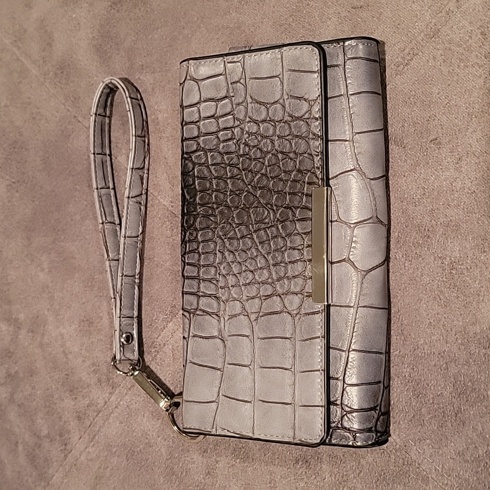 Grey Wristlet